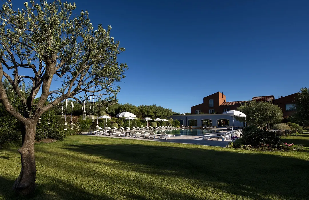 Villa Neri Resort & Spa-1